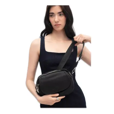Benetton Bnt_1730 15X22X6 El Siyah Kadın Çanta 