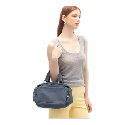 Benetton Bnt_1732 17X30X14 Kol Lacivert Kadın Çanta 