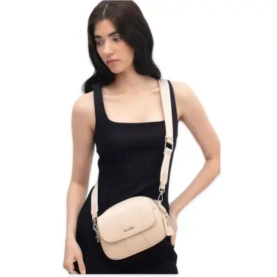 Benetton Bnt_1777 15X19X9 Çapraz Bej Kadın Çanta - benetton (1)