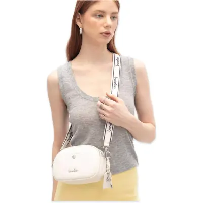 Benetton Bnt_1779 13X18X7 Çapraz Beyaz Kadın Çanta 