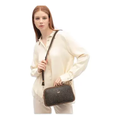 Benetton Bnt_1785 17X26X9 Çapraz Kahverengi Kadın Çanta 