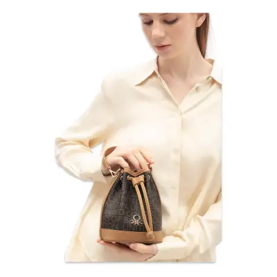 Benetton Bnt_1796 18X14X9 El Kahverengi Kadın Çanta 