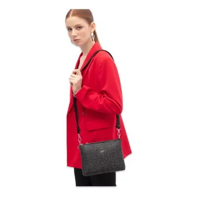 Benetton Bnt_1800 18X23X8 Omuz Siyah Kadın Çanta 