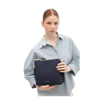 Benetton Bnt_1823 23X29X12 Kol Lacivert Kadın Çanta 