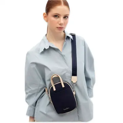 Benetton Bnt_1826 19X12X4 Çapraz Lacivert Kadın Çanta 