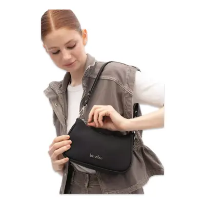Benetton Bnt_1836 12X22X8 Çapraz Siyah Kadın Çanta 
