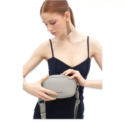 Benetton Bnt_1839 12X16X7 Çapraz Bej Kadın Çanta - benetton (1)