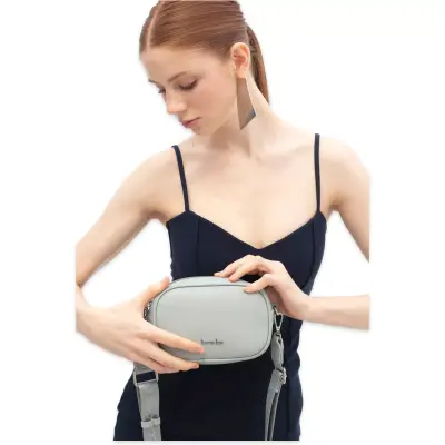Benetton Bnt_1839 12X16X7 Çapraz Mavi Kadın Çanta - benetton (1)