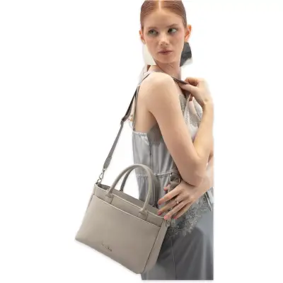 Benetton Bnt_1841 20X21X10 Kol Sı Bej Kadın Çanta - benetton (1)