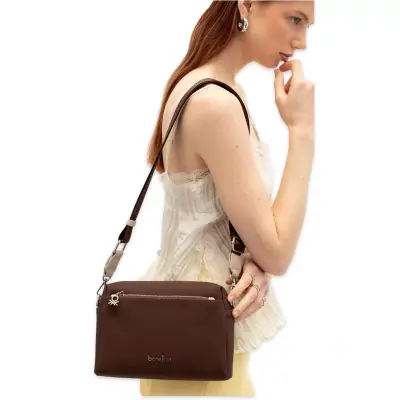 Benetton Bnt_1845 16,5X23,5X6 Çapraz Kadın Çanta 