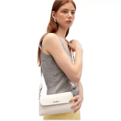 Benetton Bnt_1850 12X22X4 Çapraz Beyaz Kadın Çanta 