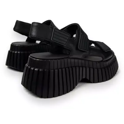 Camper K201511 Bcn Dolgu Topuk Günlük Siyah Kadın Sandalet - 4