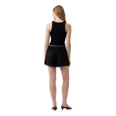 Gap 884125 V-Linen 4In Easy Siyah Kadın Şort - 4