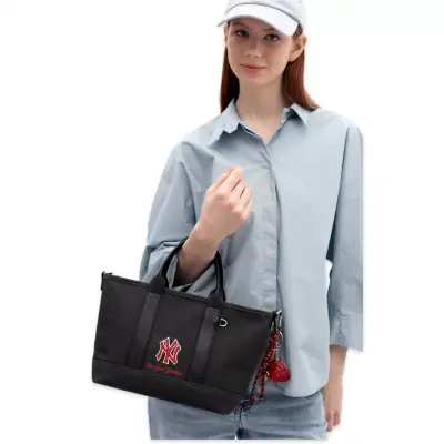 New York Yankees Mlb_009 22X26X12 Çapraz Siyah-Kırmızı Kadın Çanta - New York Yankees (1)