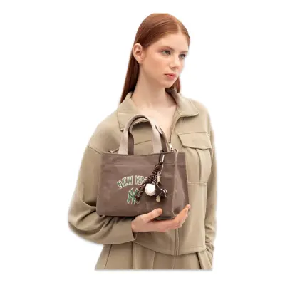 New York Yankees Mlb_010 20X23,5X13 El Kadın Çanta - 1