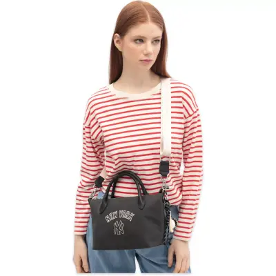 New York Yankees Mlb_012 El Siyah Kadın Çanta - New York Yankees (1)