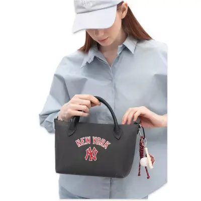 New York Yankees Mlb_012 El Siyah-Kırmızı Kadın Çanta 