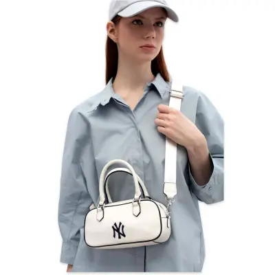 New York Yankees Mlb_023 11X17X7 El Kadın Çanta - New York Yankees (1)