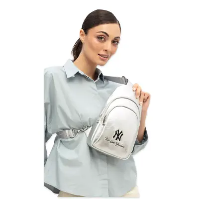 New York Yankees Mlb_033 29X18X6 Çapraz Gümüş Kadın Çanta - benetton (1)