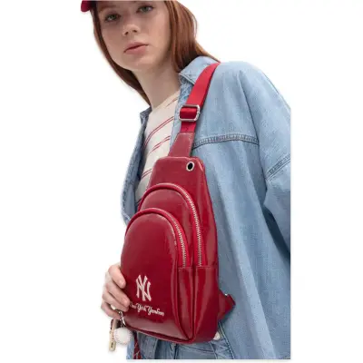 New York Yankees Mlb_033 29X18X6 Çapraz Kırmızı Kadın Çanta - benetton (1)