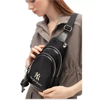 New York Yankees Mlb_033 29X18X6 Çapraz Siyah Kadın Çanta 