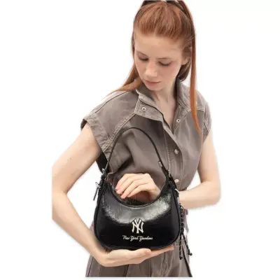 New York Yankees Mlb_036 17X20X7 Kol Siyah Kadın Çanta 
