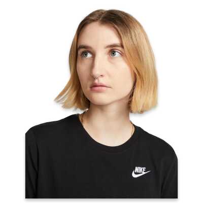 Nike Dx7902 Nike Sportswear Club Essentials Siyah Kadın T-Shirt - 3
