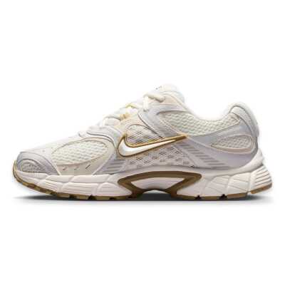 Nike Hq7901 Nike V5 Rnr Bej Kadın Spor Ayakkabı - Nike