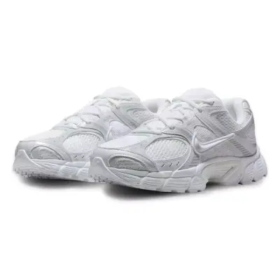 Nike Hq7901 Nike V5 Rnr Kadın Spor Ayakkabı - 3