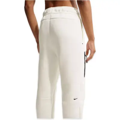 Nike Hv6779 Sportswear Tech Fleece Mid-Rise Sweatpants Kırık Beyaz Kadın Eşofman Altı - Nike (1)