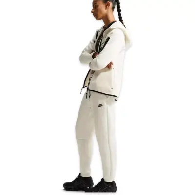 Nike Hv6779 Sportswear Tech Fleece Mid-Rise Sweatpants Kırık Beyaz Kadın Eşofman Altı - 4