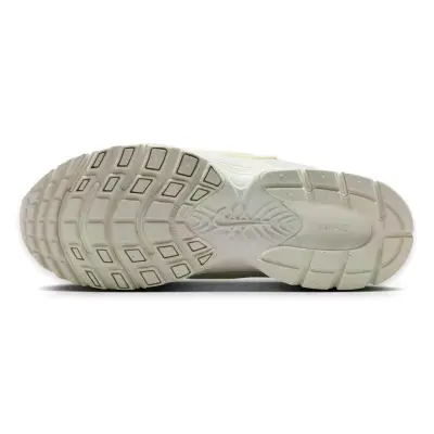 Nike Iq0276 Nike V5 Rnr Unisex Spor Ayakkabı - 5