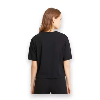 Puma 586866 Ess Cropped Logo Siyah Kadın T-Shirt - 2