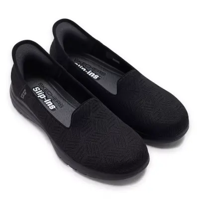 Skechers 138182 On The Go Flex Clover Slip-Ins Yürüyüş Siyah Kadın Spor Ayakkabı 