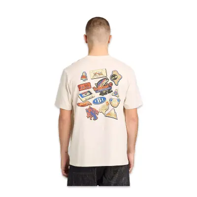 Timberland Tb0A5Mnv Magnet Back Graphic Tee Beyaz Erkek T-Shirt - Timberland (1)