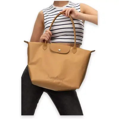United Colors Of Benetton Bnt_1355 33X30X18 Omuz Camel Kadın Çanta 