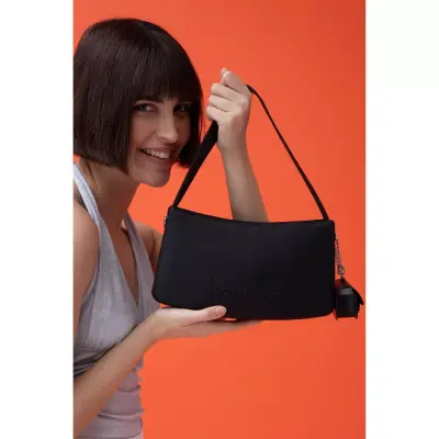 Benetton Bnt_1467 26X15X8 El Siyah Kadın Çanta - 3