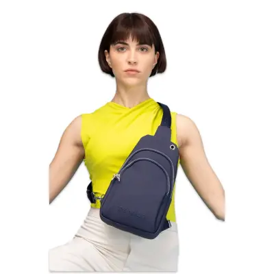 United Colors Of Benetton Bnt_1543 30X17X6 Çapraz Lacivert Kadın Çanta - 1
