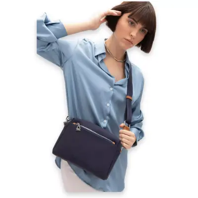 United Colors Of Benetton Bnt_1587 Omuz 18X23X7 Lacivert Kadın Çanta 