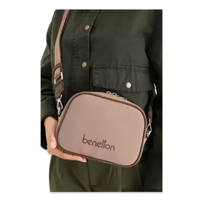 United Colors Of Benetton Bnt_1648 15X20X8 Çapraz Vizon Kadın Çanta 